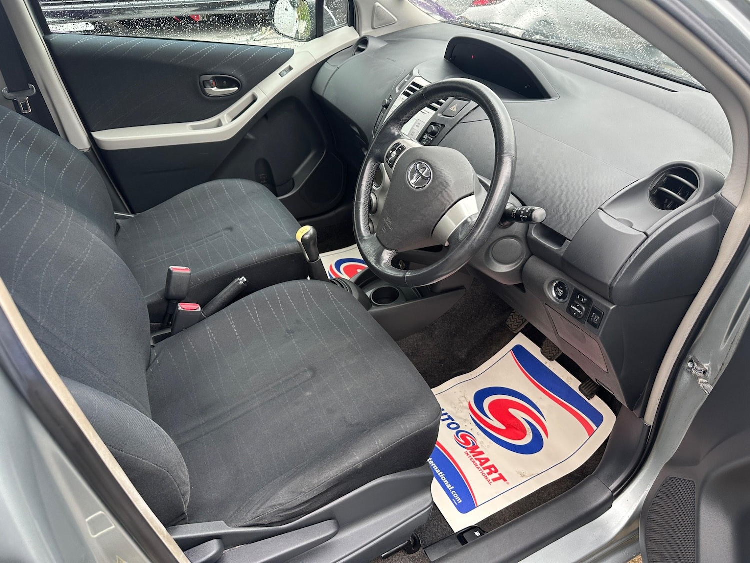 Used Toyota Yaris 2007 for sale - 76997705: Photo 9