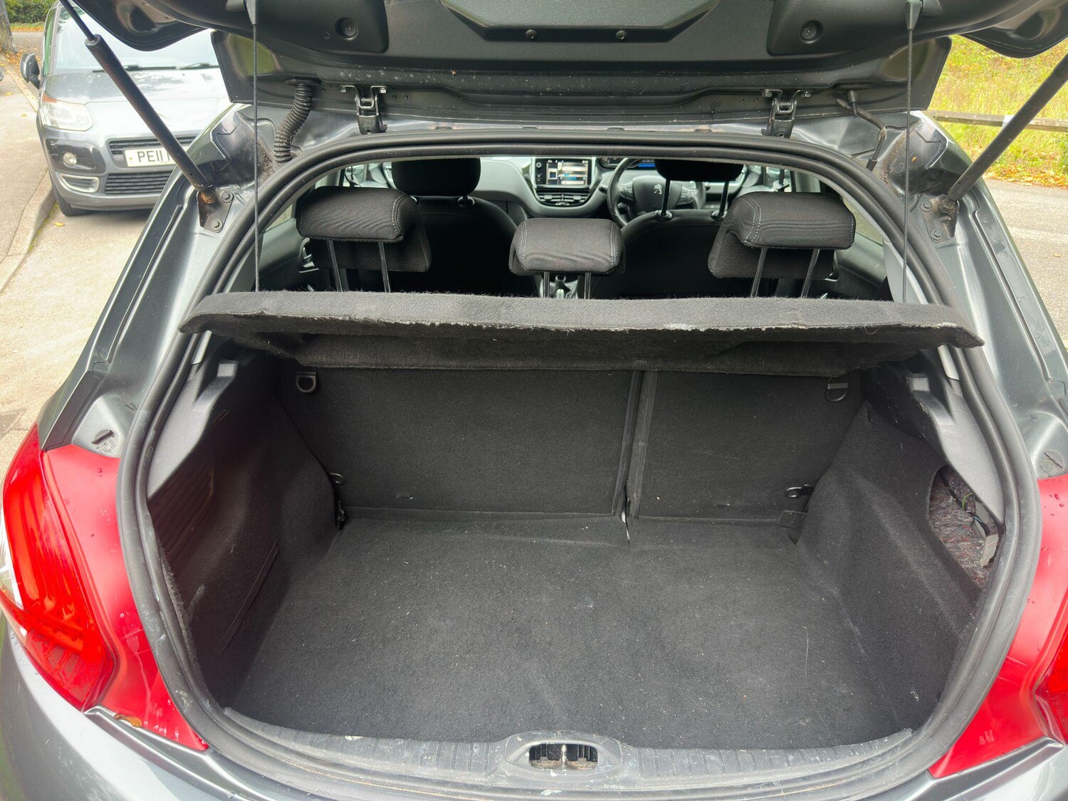 Used Peugeot 208 2013 for sale - 76094217: Photo 43