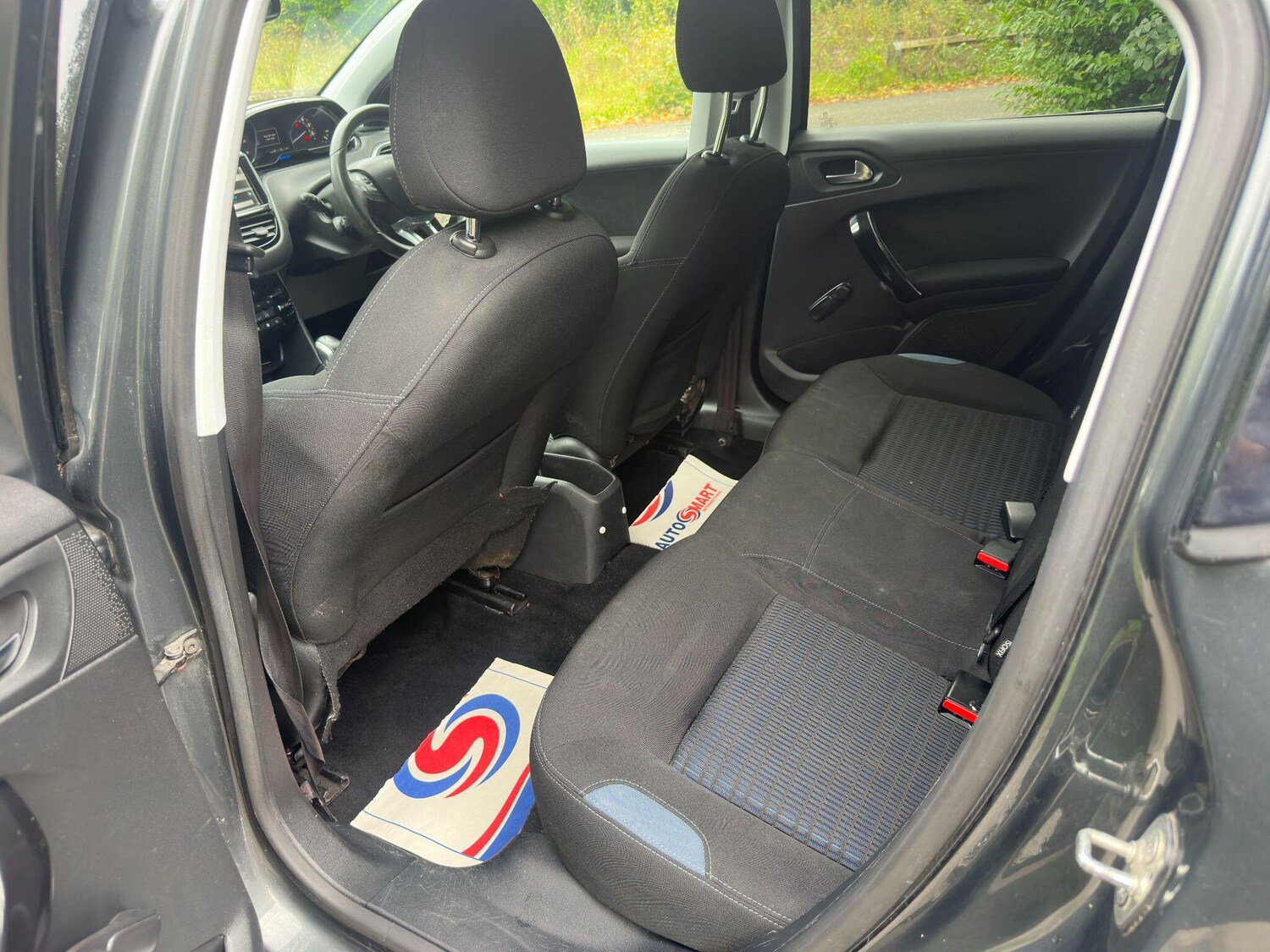 Used Peugeot 208 2013 for sale - 76094217: Photo 45