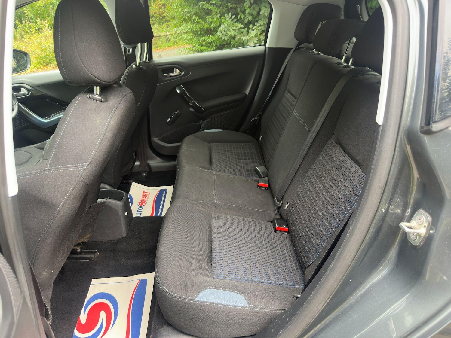 Used Peugeot 208 2013 for sale - 76094217: Photo 46