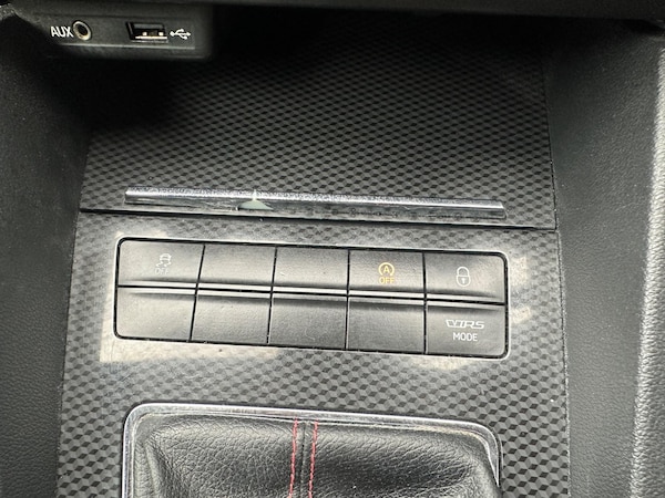Used Skoda Octavia 2015 for sale - 74553822: Photo 50