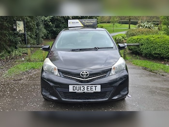 Used Toyota Yaris 2013 for sale - 79316633: Photo