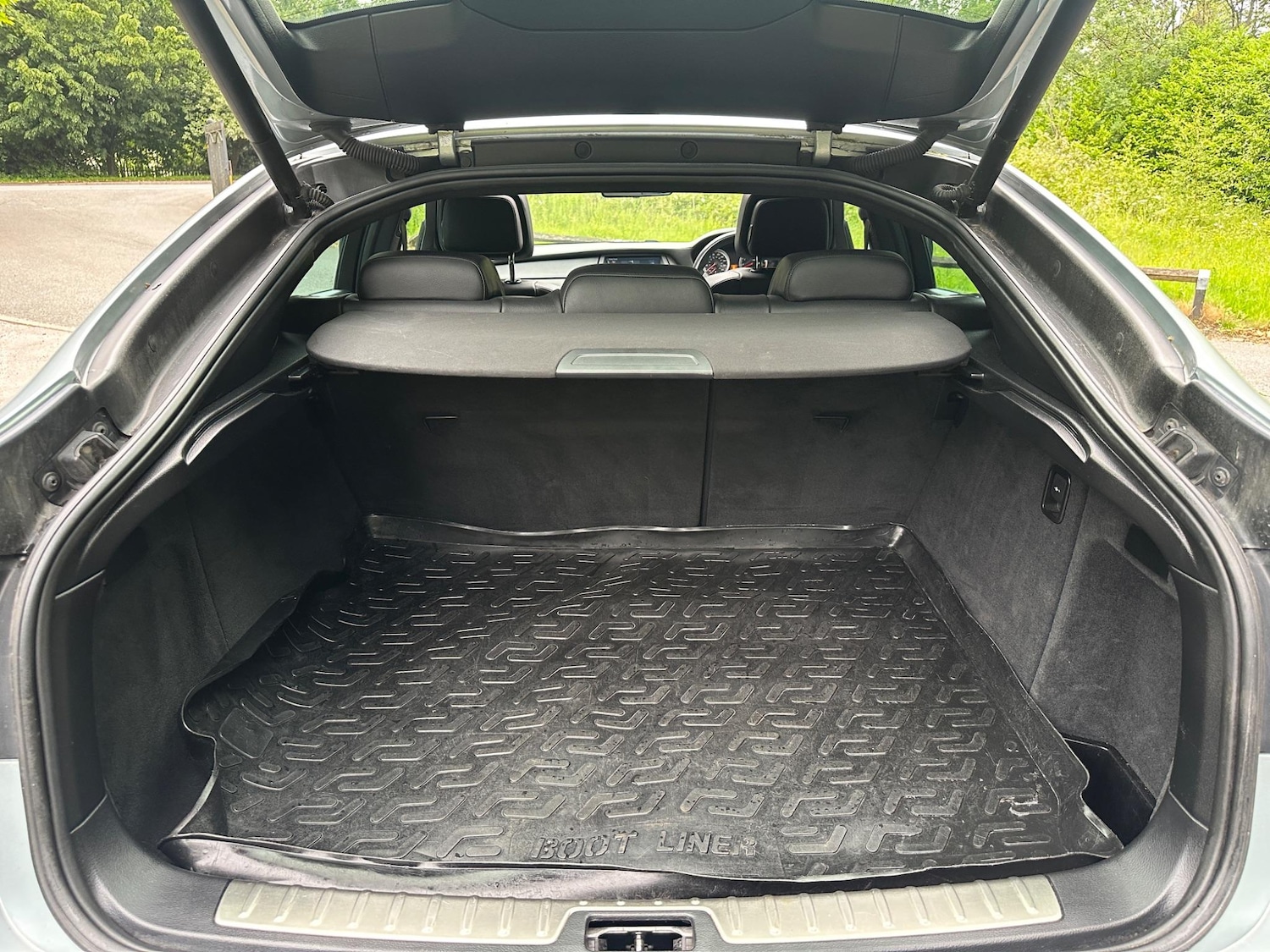 Vehicle 25