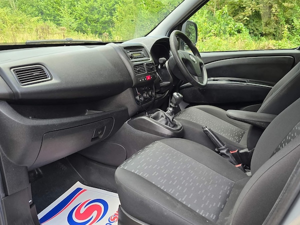 Used Vauxhall Combo 2016 for sale - 72605392: Photo 24