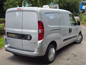 Used Vauxhall Combo 2016 for sale - 72605392: Photo