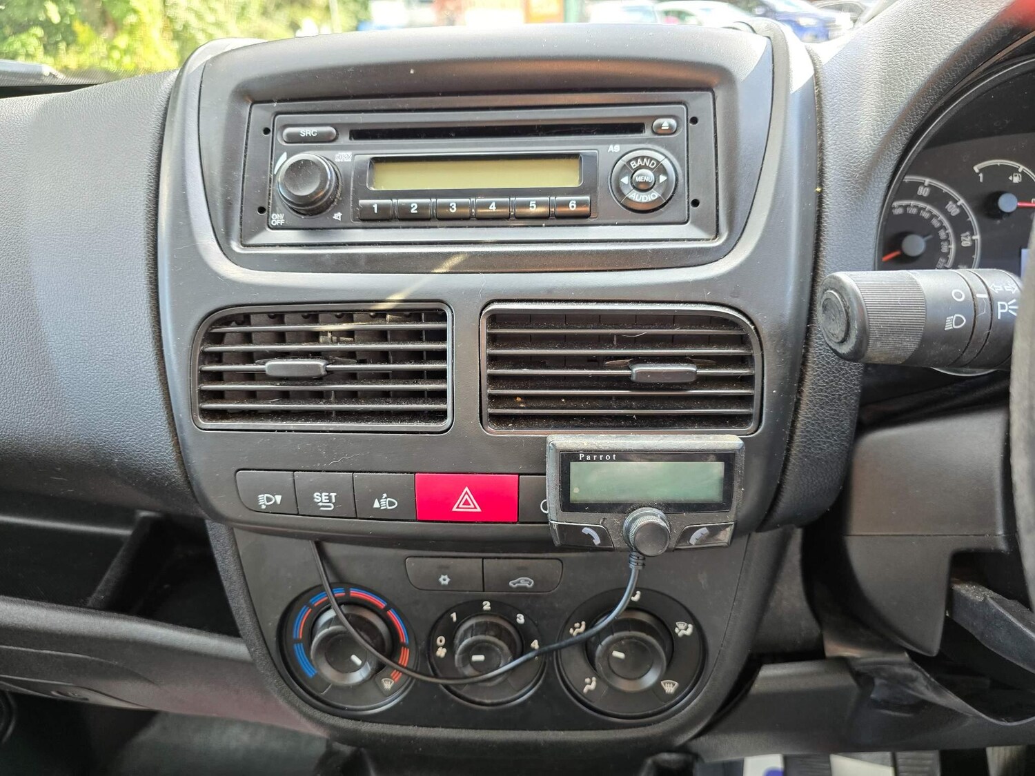 Used Vauxhall Combo 2016 for sale - 72605392: Photo 33