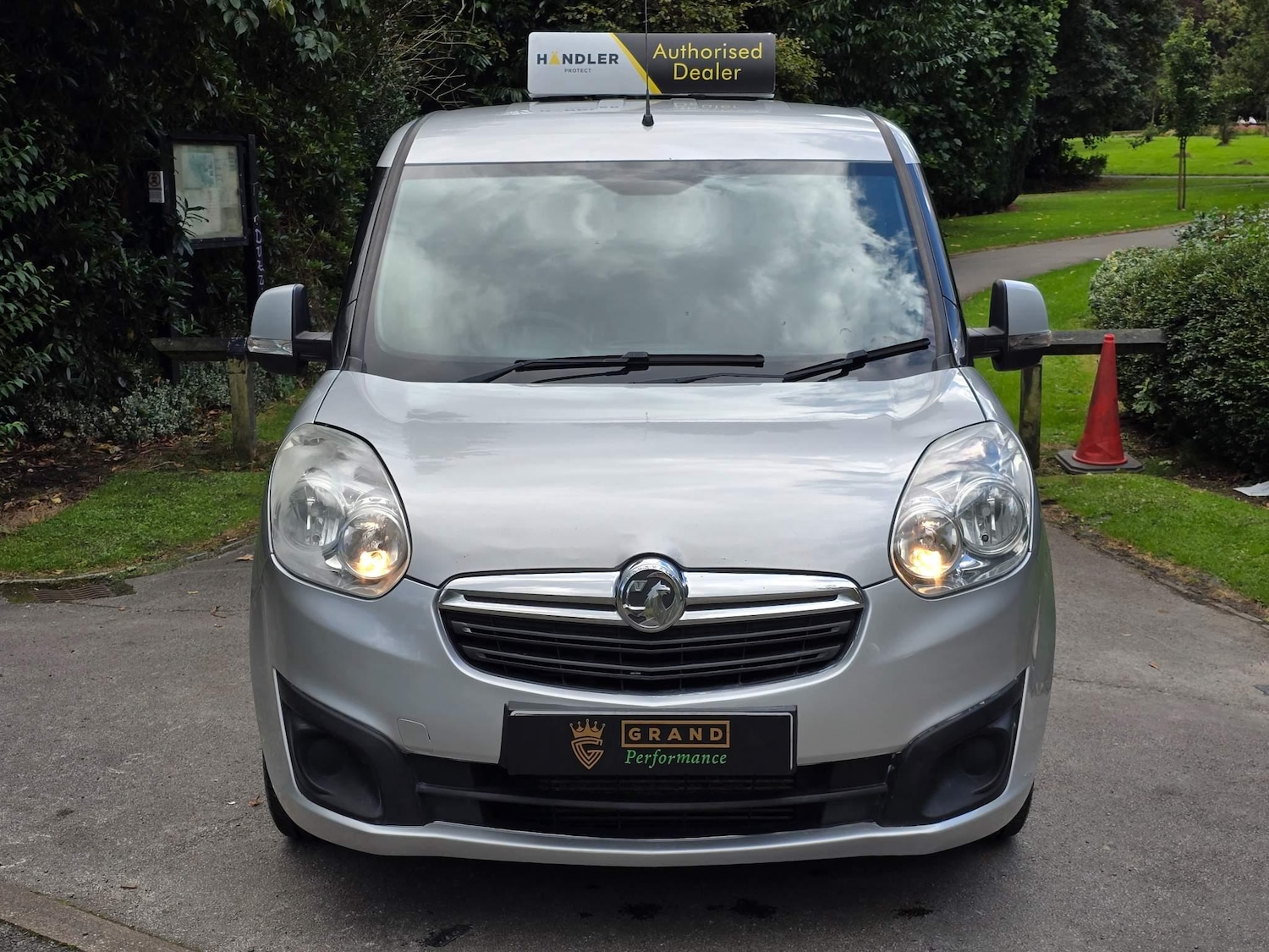 Used Vauxhall Combo 2016 for sale - 72605392: Photo 6