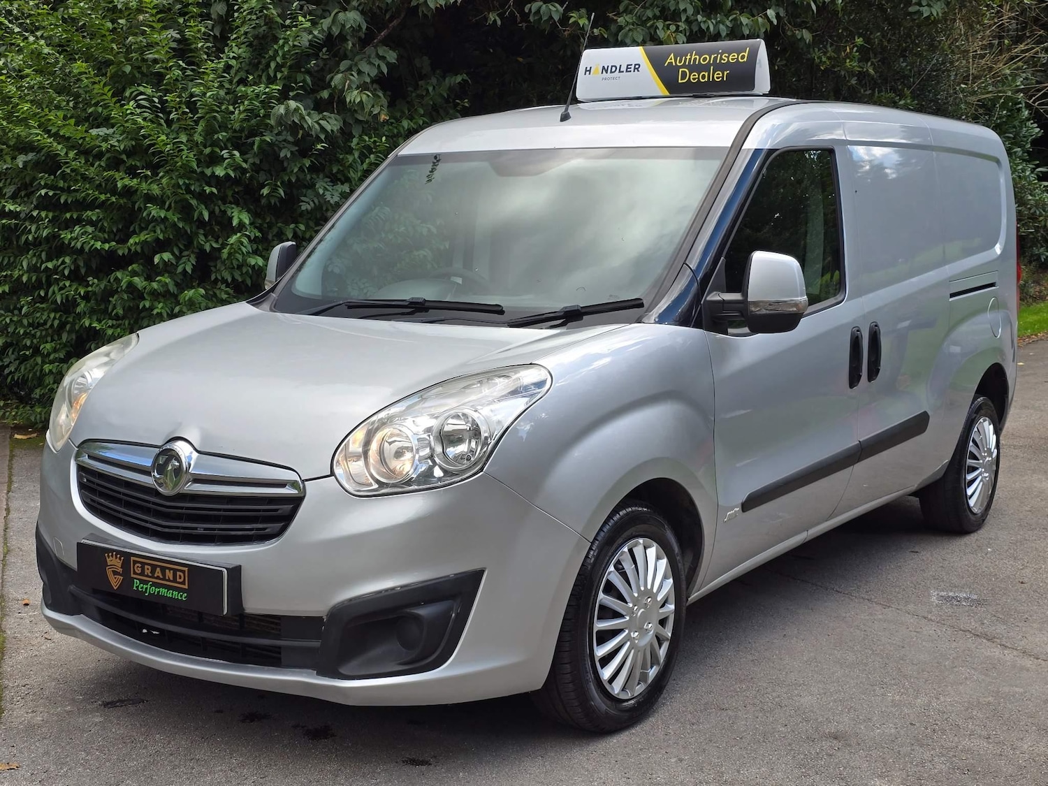 Used Vauxhall Combo 2016 for sale - 72605392: Photo 7