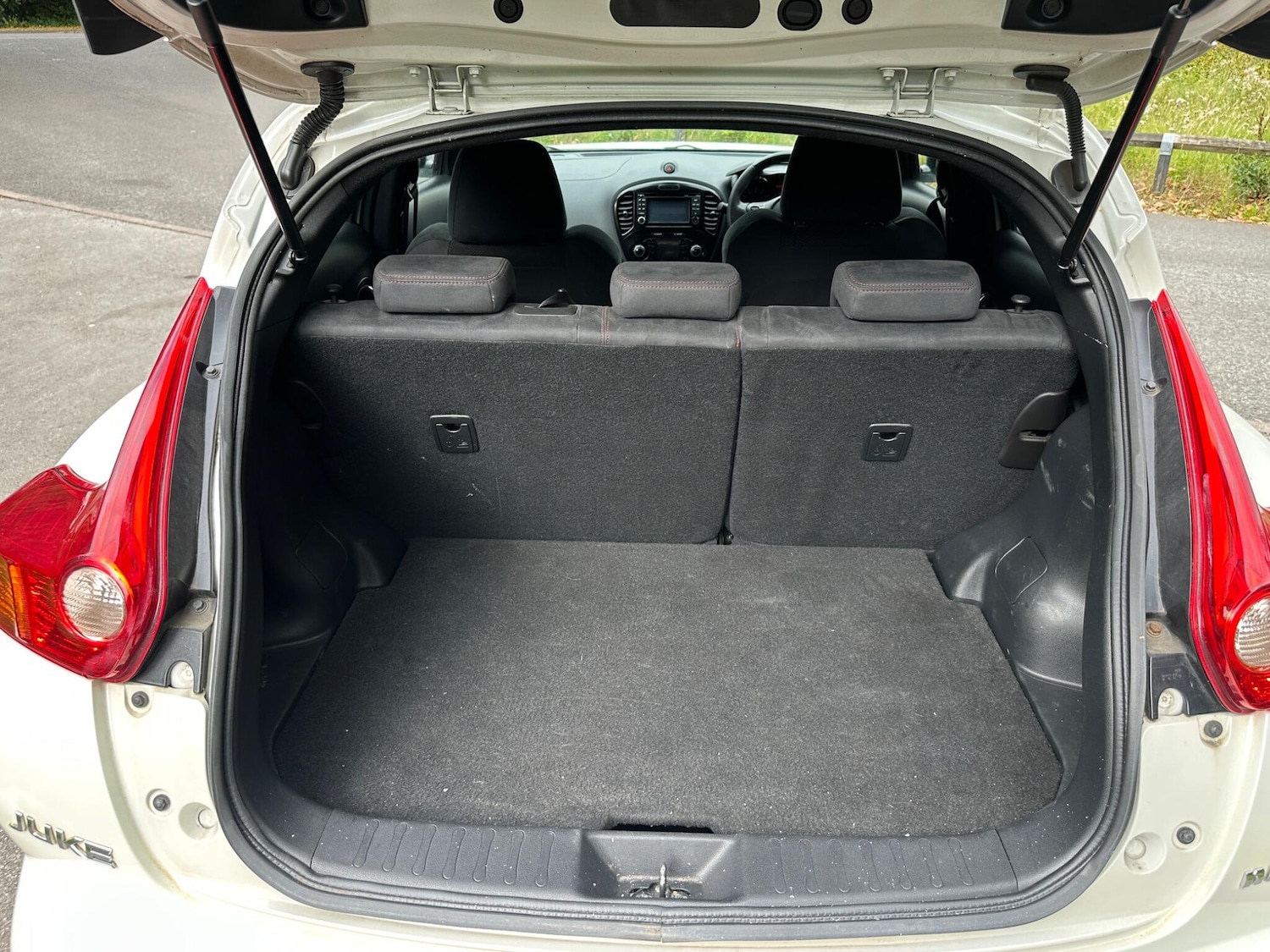 Used Nissan Juke 2014 for sale - 76991357: Photo 16