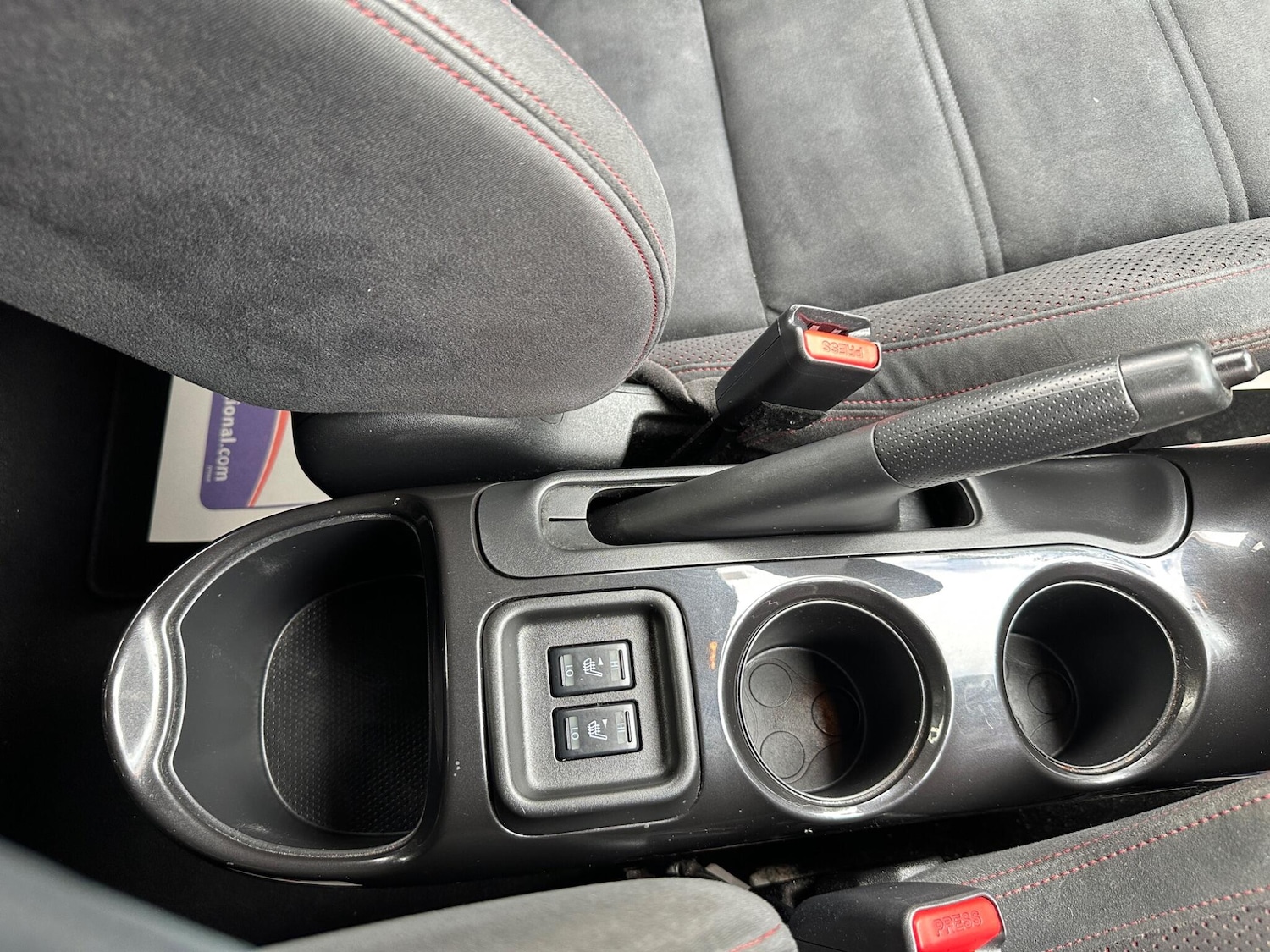 Used Nissan Juke 2014 for sale - 76991357: Photo 21