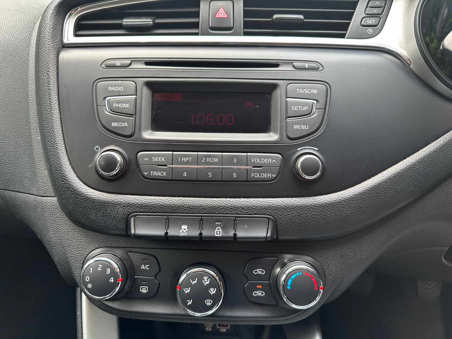 Used Kia Ceed 2016 for sale - 76997369: Photo 23