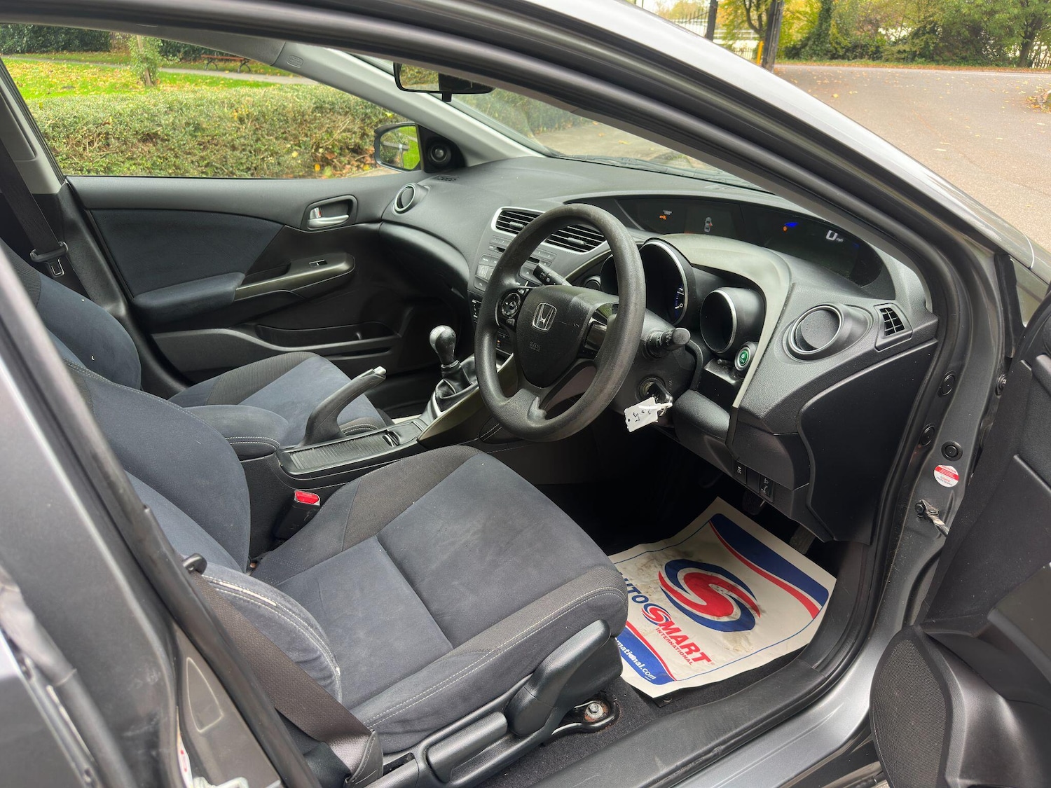 Used Honda Civic 2014 for sale - 76174884: Photo 35