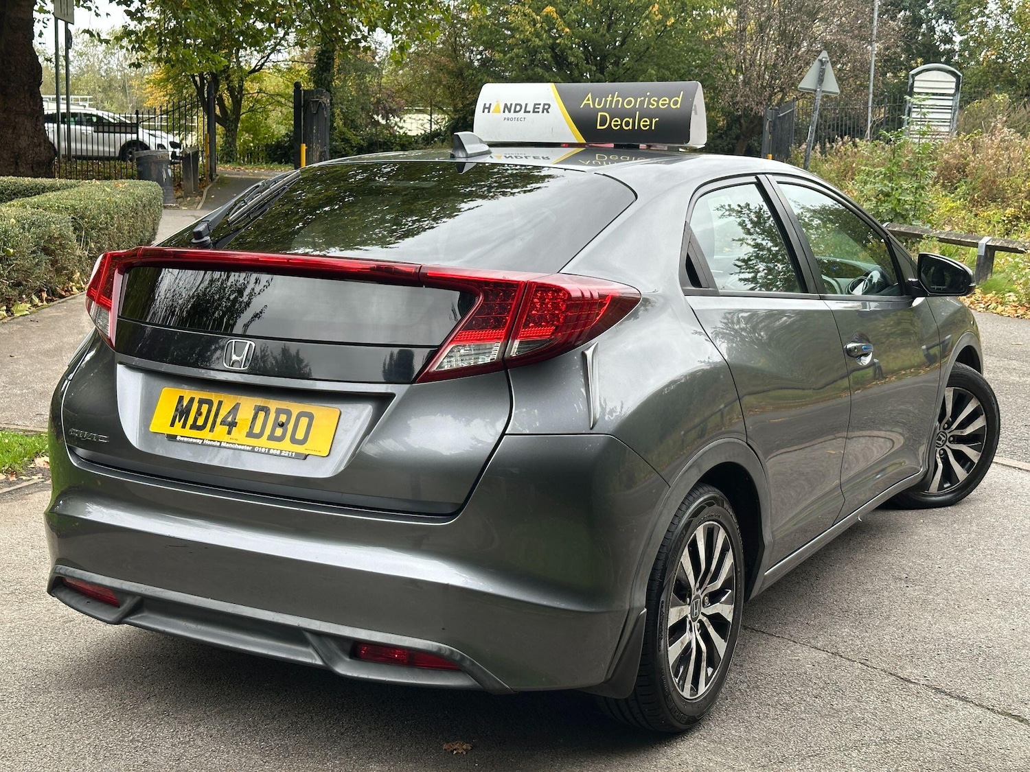 Used Honda Civic 2014 for sale - 76174884: Photo 4