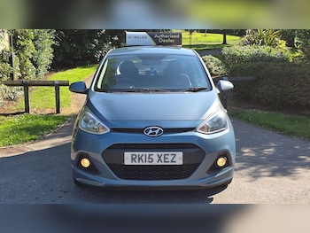Used Hyundai i10 2015 for sale - 79157996: Photo