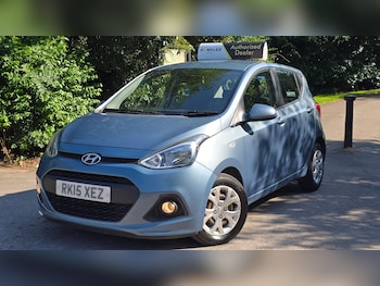 Used Hyundai i10 2015 for sale - 79157996: Photo