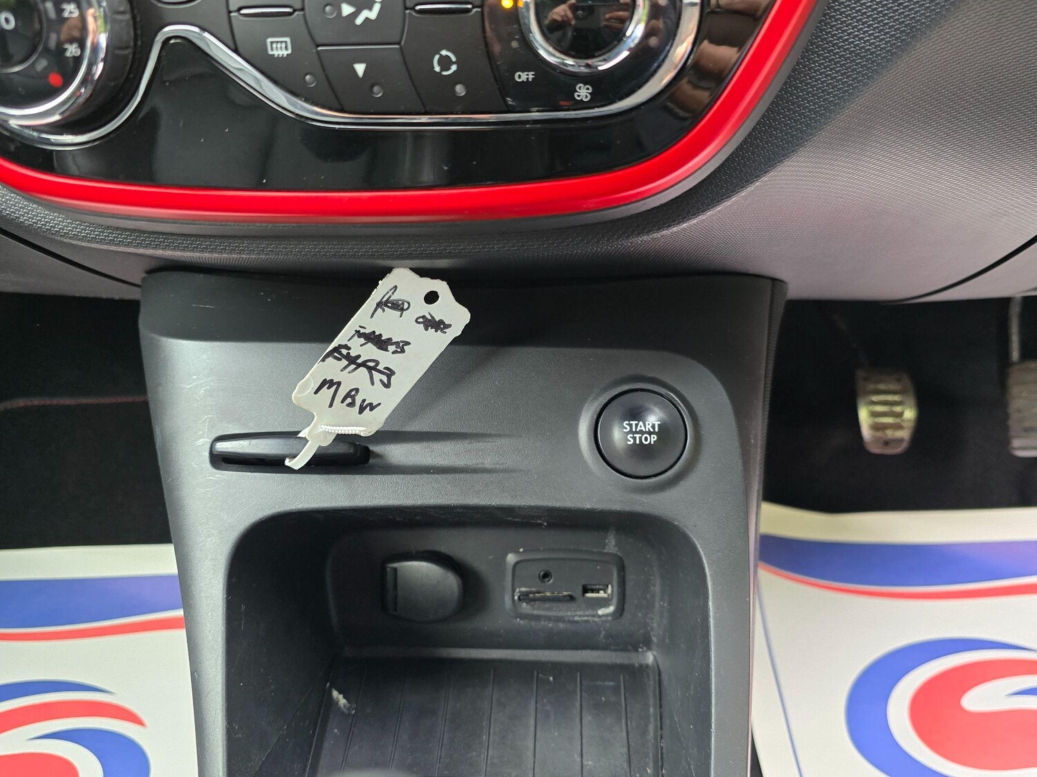 Vehicle 29