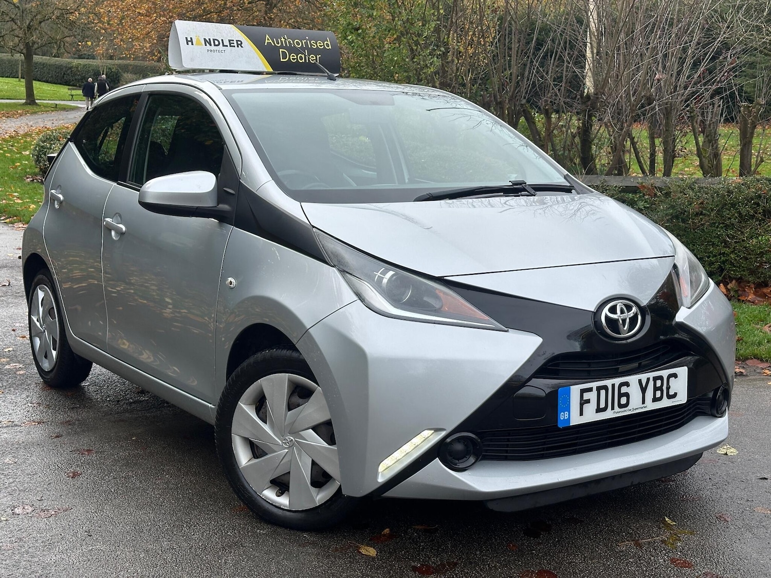 Used Toyota AYGO 2016 for sale - 76538854: Photo 2