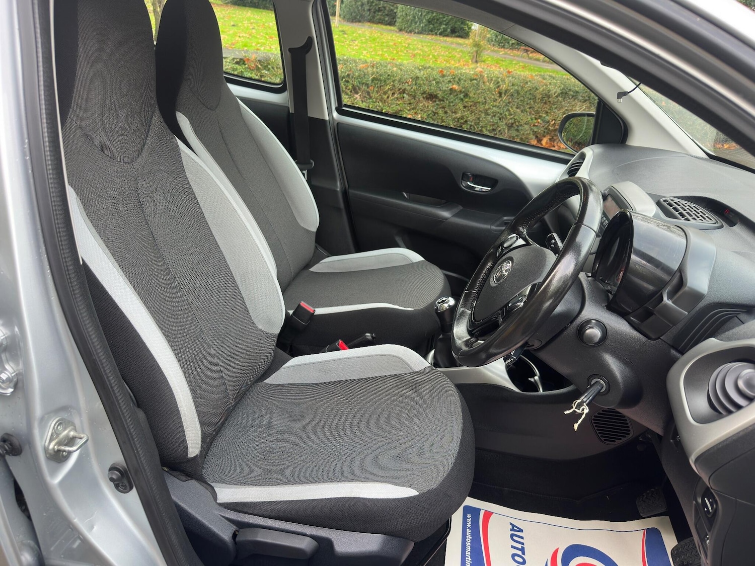 Used Toyota AYGO 2016 for sale - 76538854: Photo 42