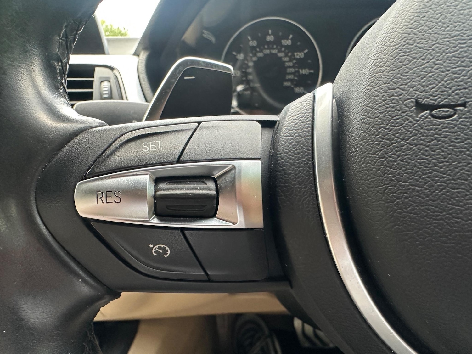 Used BMW 3 Series 2013 for sale - 76987739: Photo 22