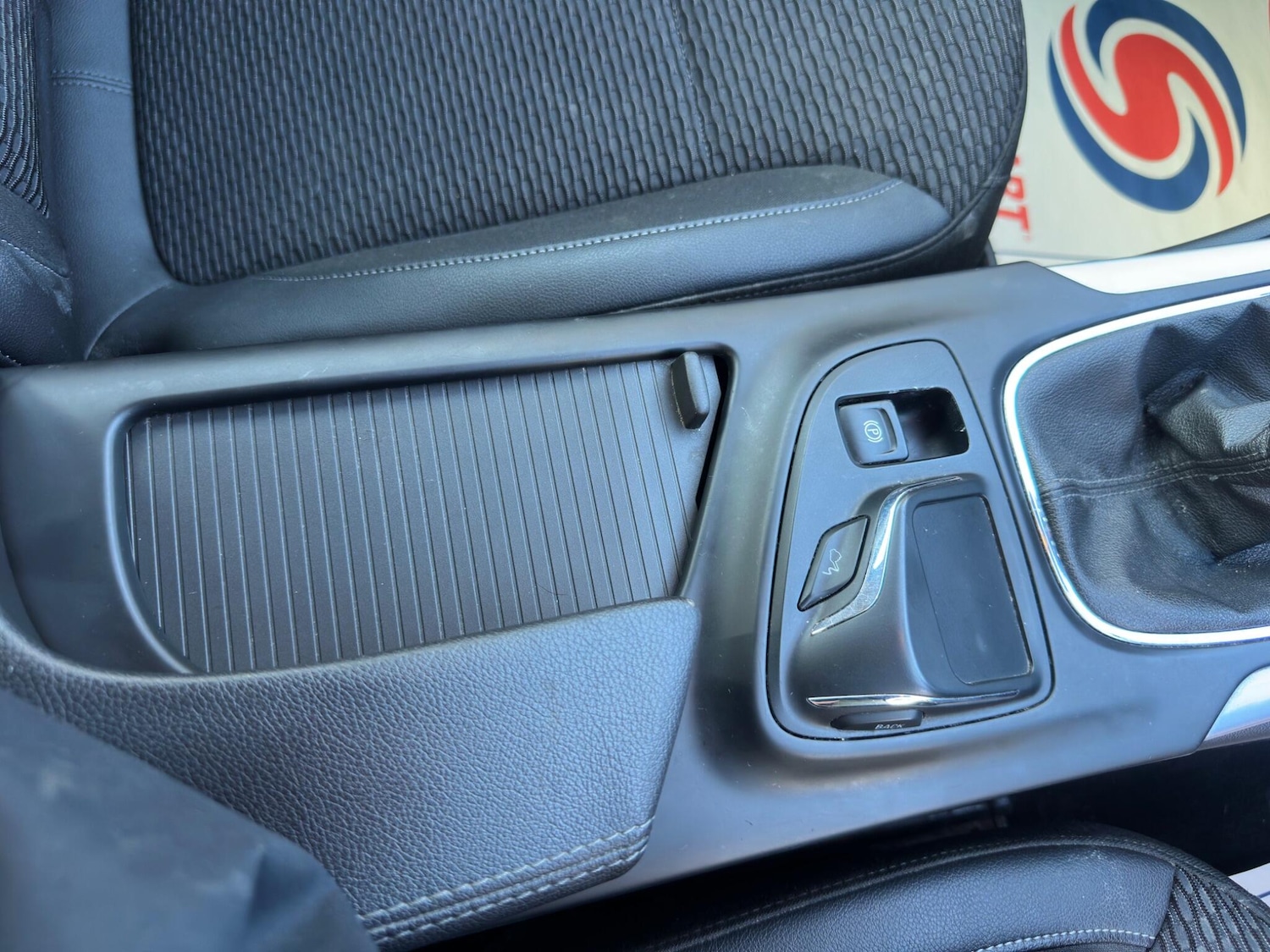 Used Vauxhall Insignia 2014 for sale - 77882657: Photo 40