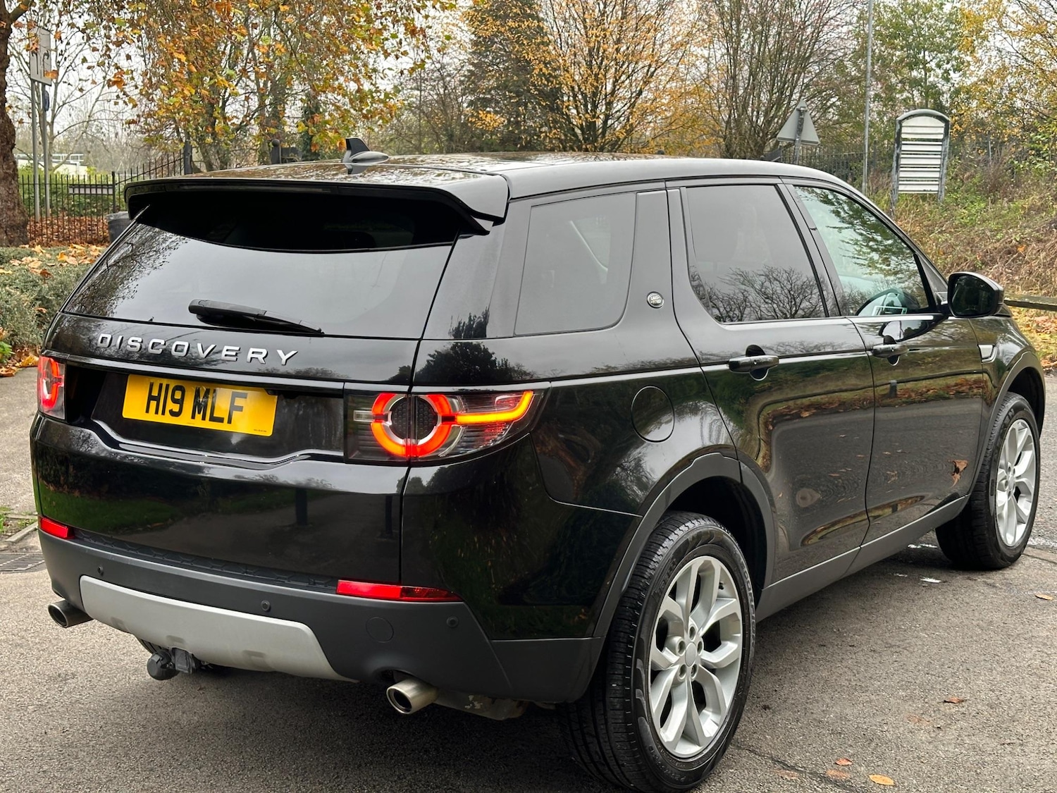 Used Land Rover Discovery Sport 2016 for sale - 76988712: Photo 12
