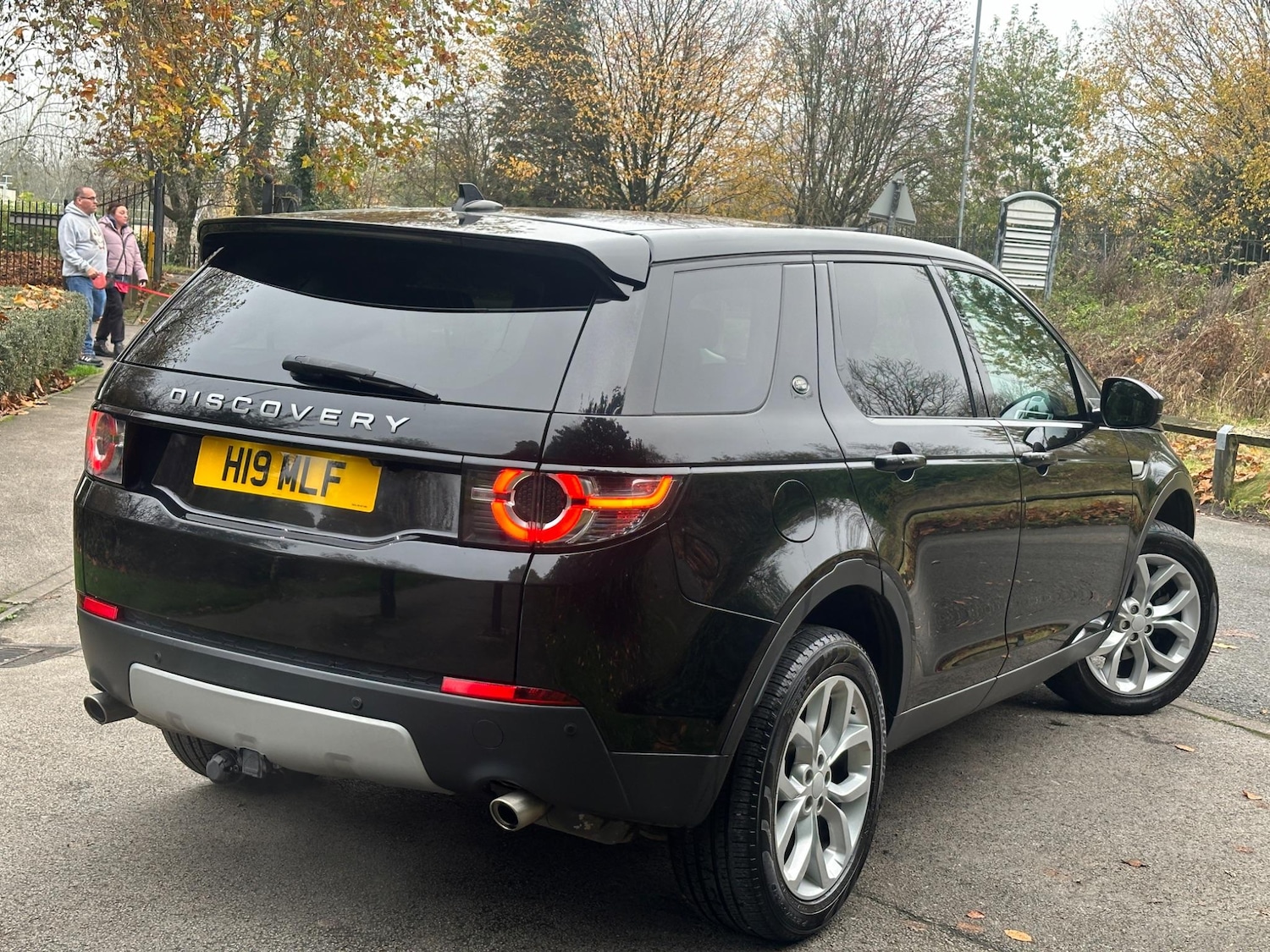 Used Land Rover Discovery Sport 2016 for sale - 76988712: Photo 2