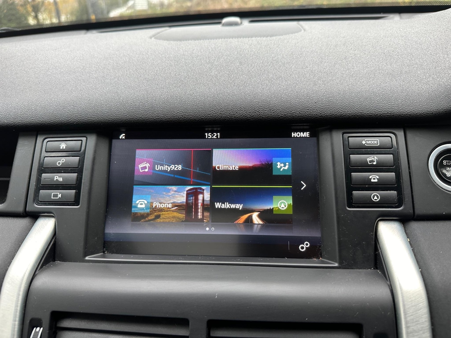 Used Land Rover Discovery Sport 2016 for sale - 76988712: Photo 39