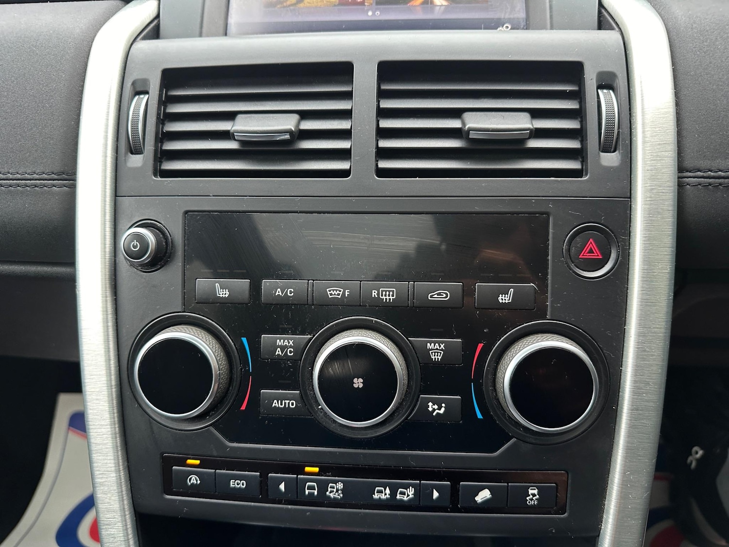 Used Land Rover Discovery Sport 2016 for sale - 76988712: Photo 40