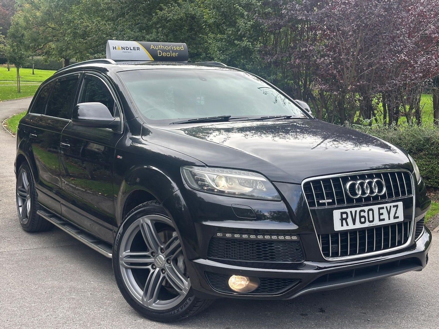 Used Audi Q7 2010 for sale - 76000987: Photo 2