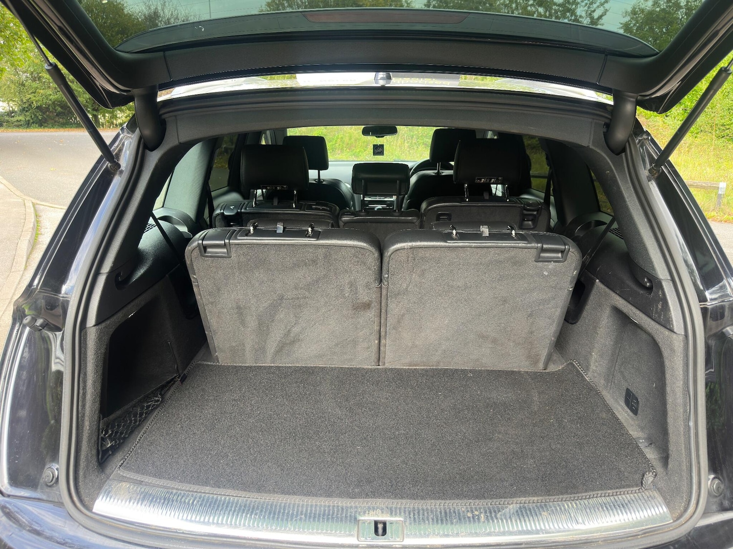 Used Audi Q7 2010 for sale - 76000987: Photo 49