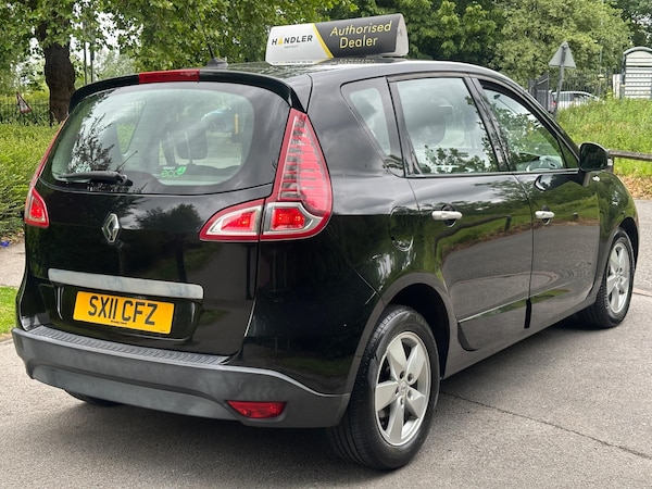 Used Renault Scenic 2011 for sale - 74811074: Photo 19