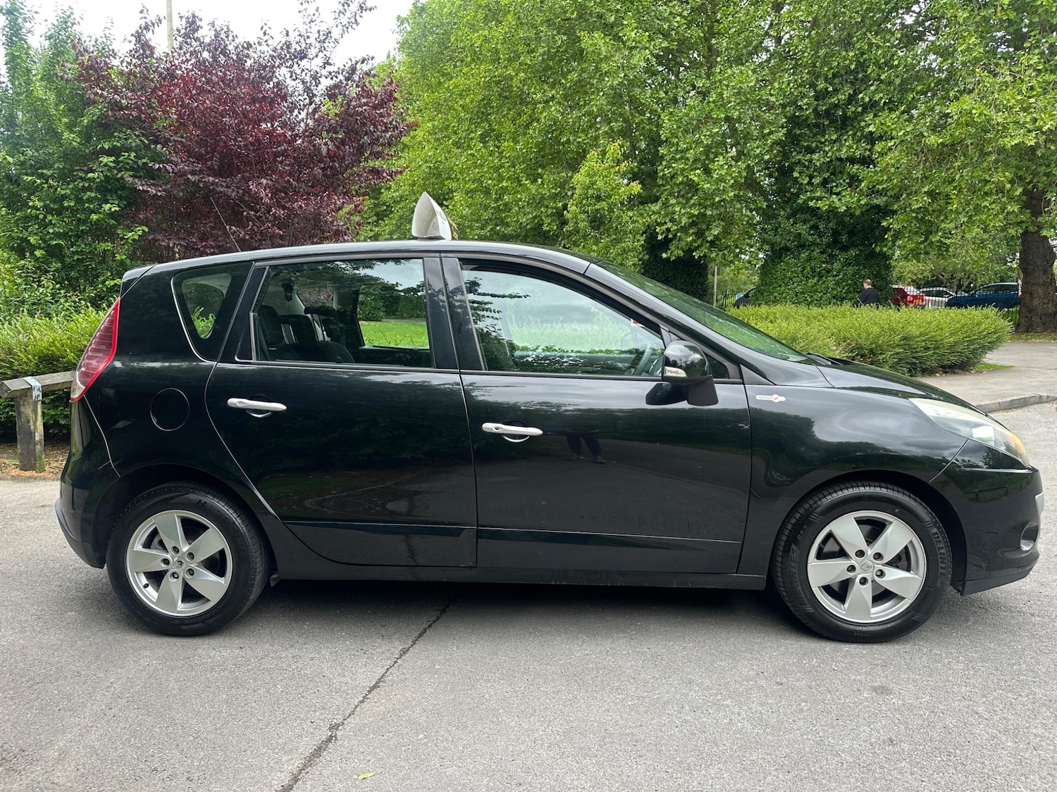 Vehicle 21