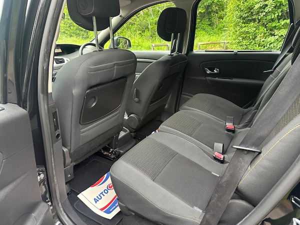 Used Renault Scenic 2011 for sale - 74811074: Photo 37