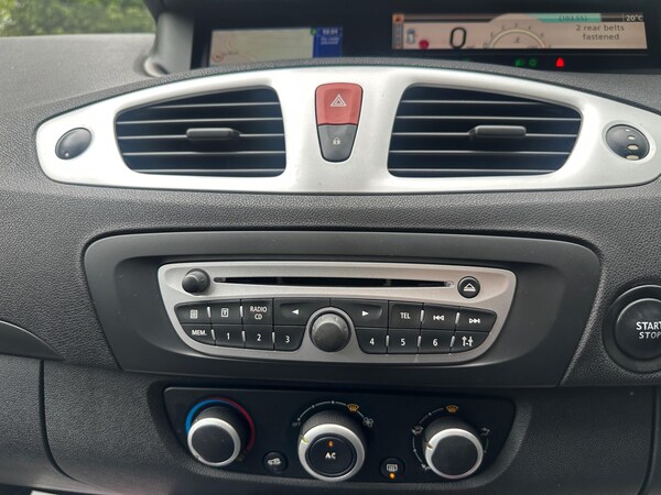 Used Renault Scenic 2011 for sale - 74811074: Photo 47
