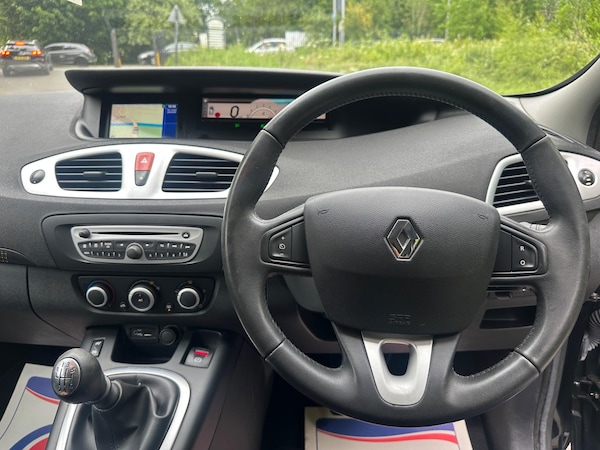 Used Renault Scenic 2011 for sale - 74811074: Photo 52