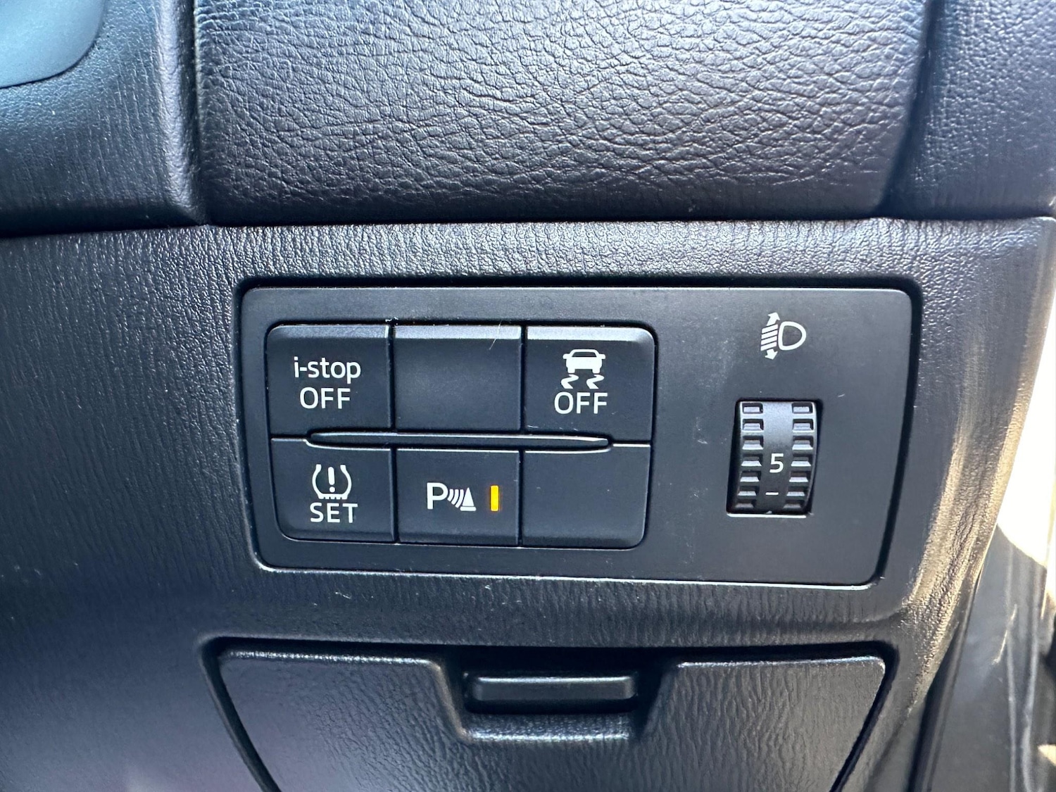 Used Mazda Mazda6 2017 for sale - 76122550: Photo 28