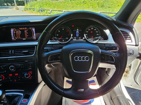Used Audi A5 Cabriolet 2009 for sale - 75377489: Photo 45