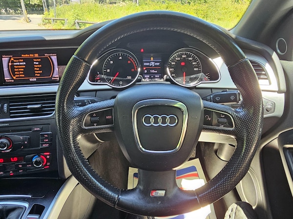 Used Audi A5 Cabriolet 2009 for sale - 75377489: Photo 46