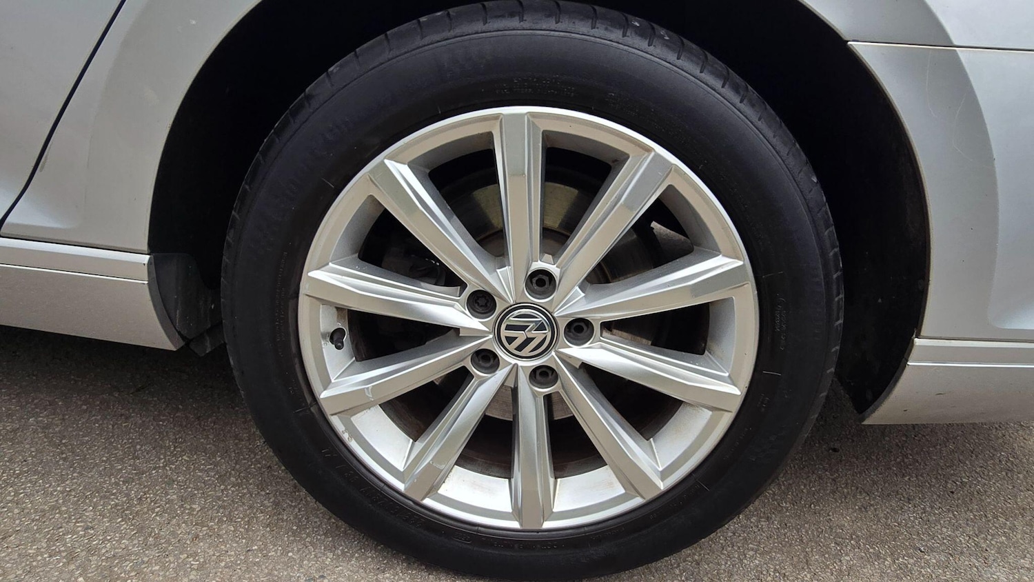 Used Volkswagen Passat for sale - 77695423: Photo 32