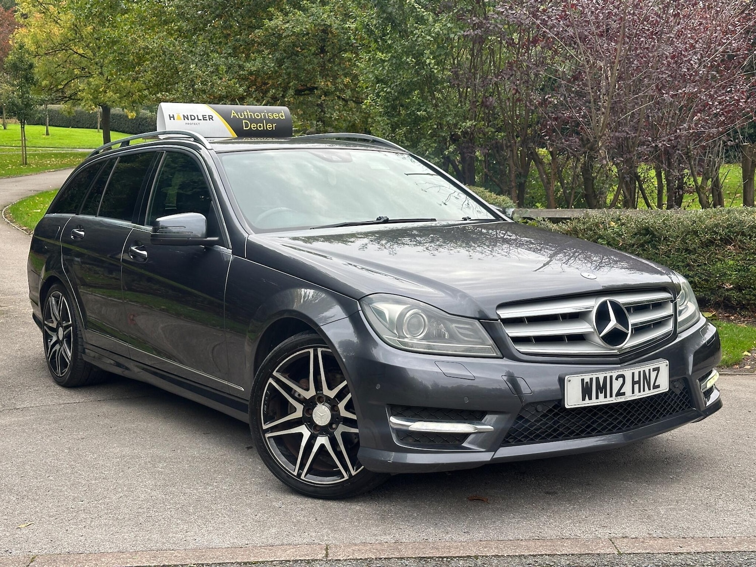Used Mercedes-Benz C Class 2012 for sale - 76381080: Photo 2