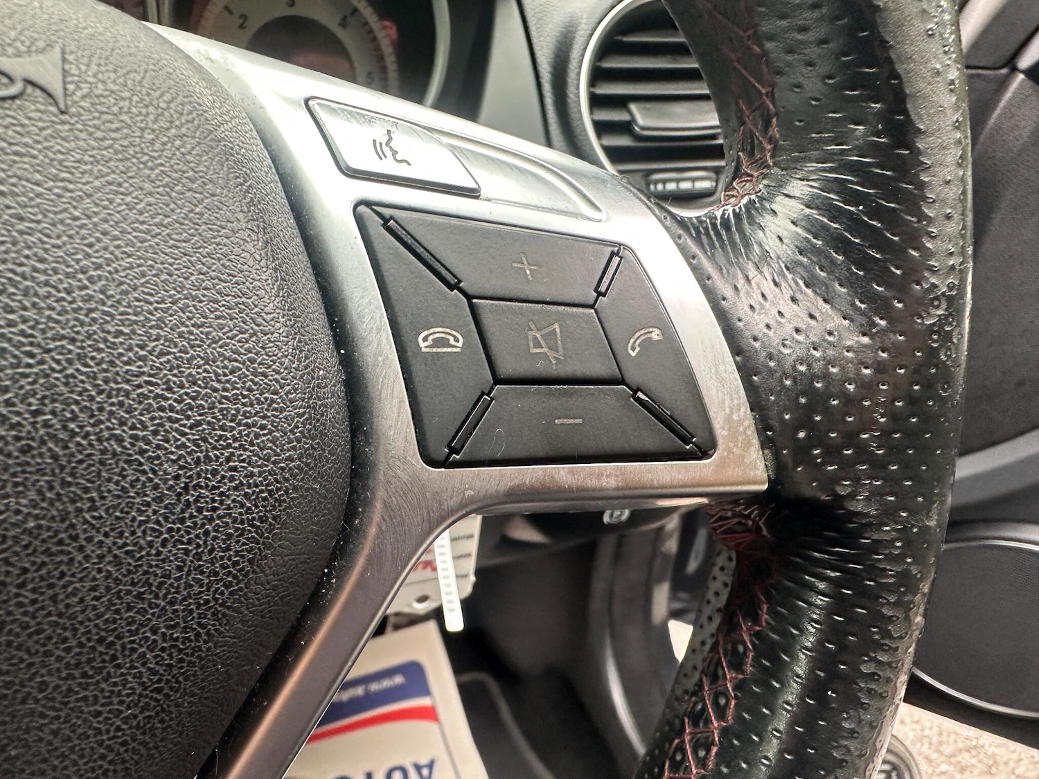 Used Mercedes-Benz C Class 2012 for sale - 76381080: Photo 51