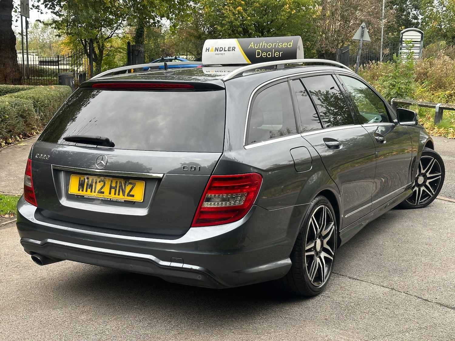 Used Mercedes-Benz C Class 2012 for sale - 76381080: Photo 6