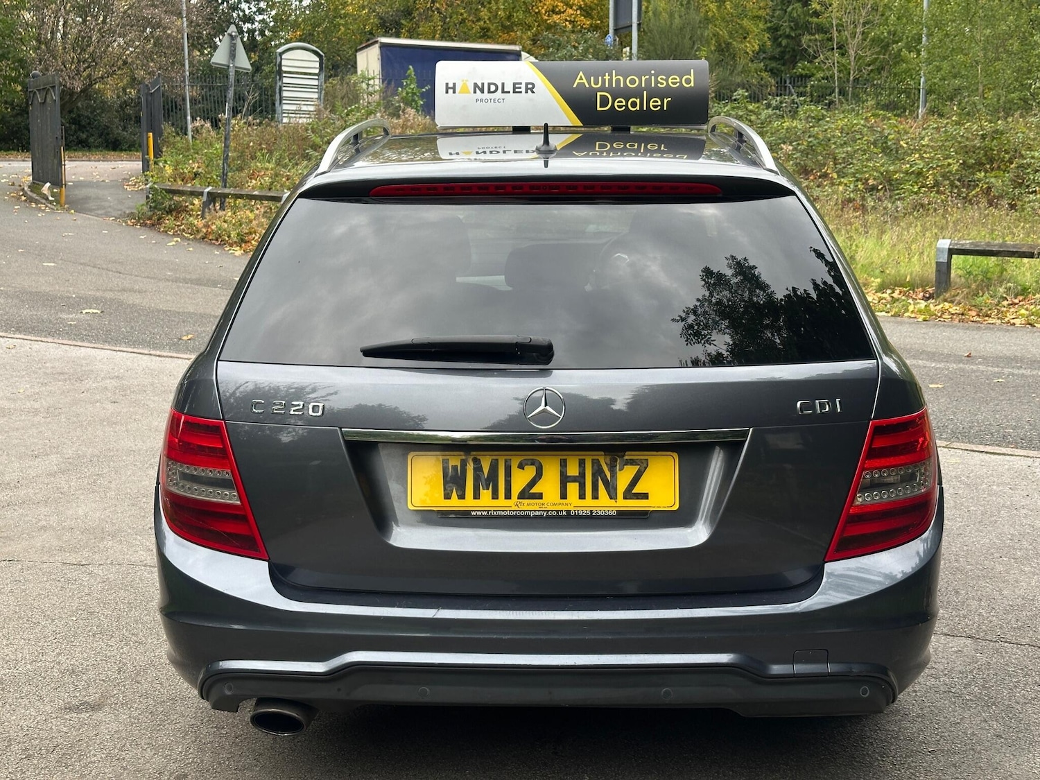 Used Mercedes-Benz C Class 2012 for sale - 76381080: Photo 9