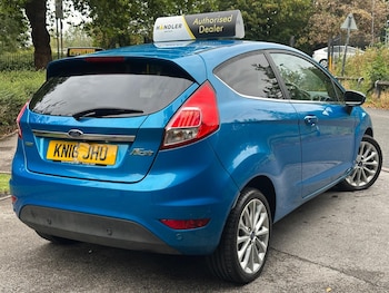 Used Ford Fiesta 2016 for sale - 75808749: Photo