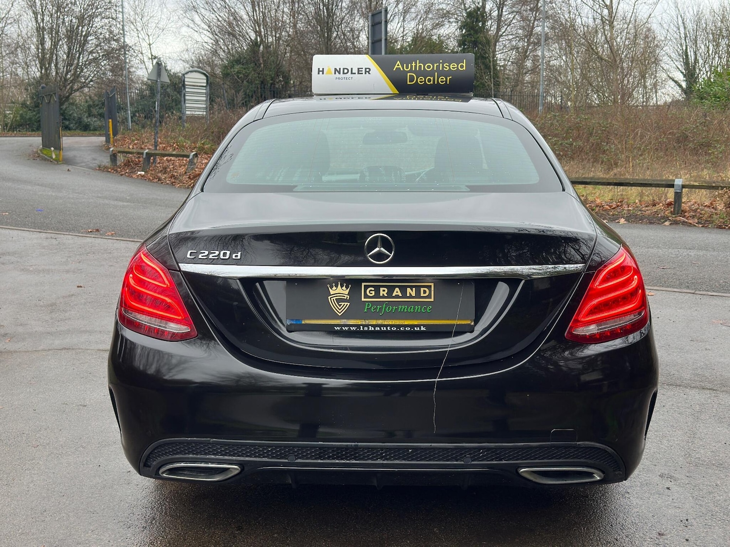 Used Mercedes-Benz C Class 2017 for sale - 76849754: Photo 23