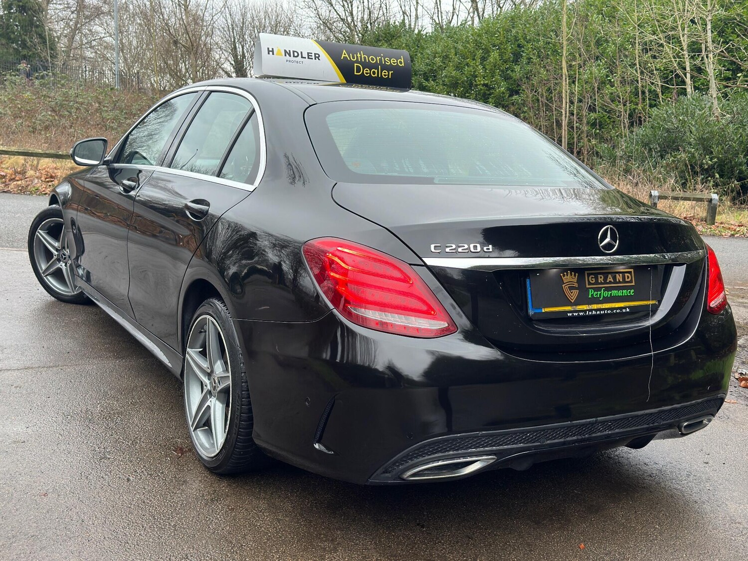 Used Mercedes-Benz C Class 2017 for sale - 76849754: Photo 27