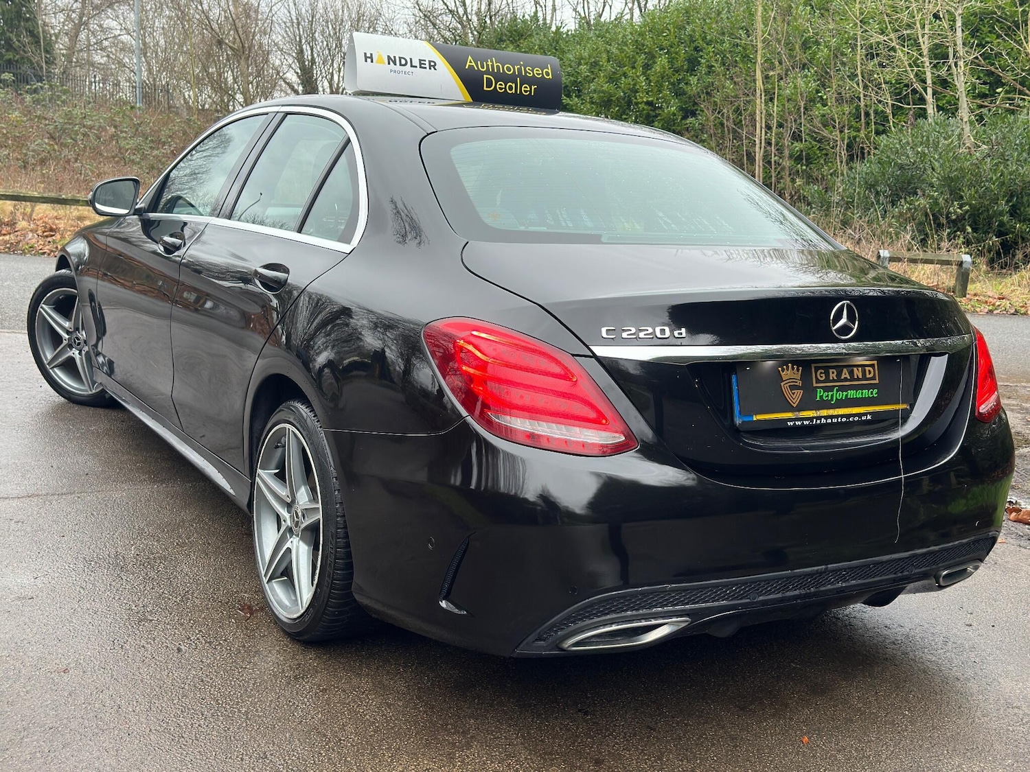 Used Mercedes-Benz C Class 2017 for sale - 76849754: Photo 30