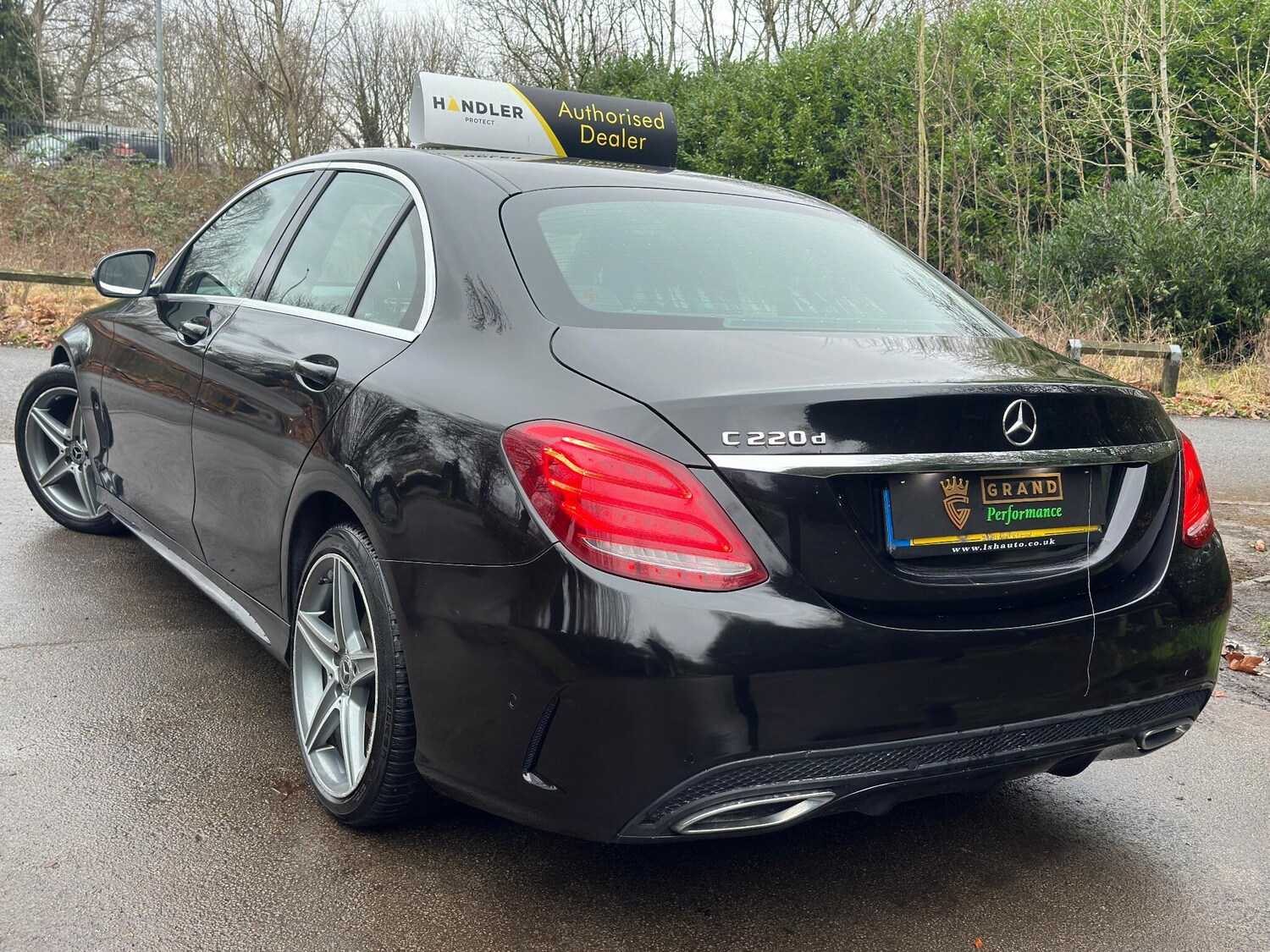 Used Mercedes-Benz C Class 2017 for sale - 76849754: Photo 32