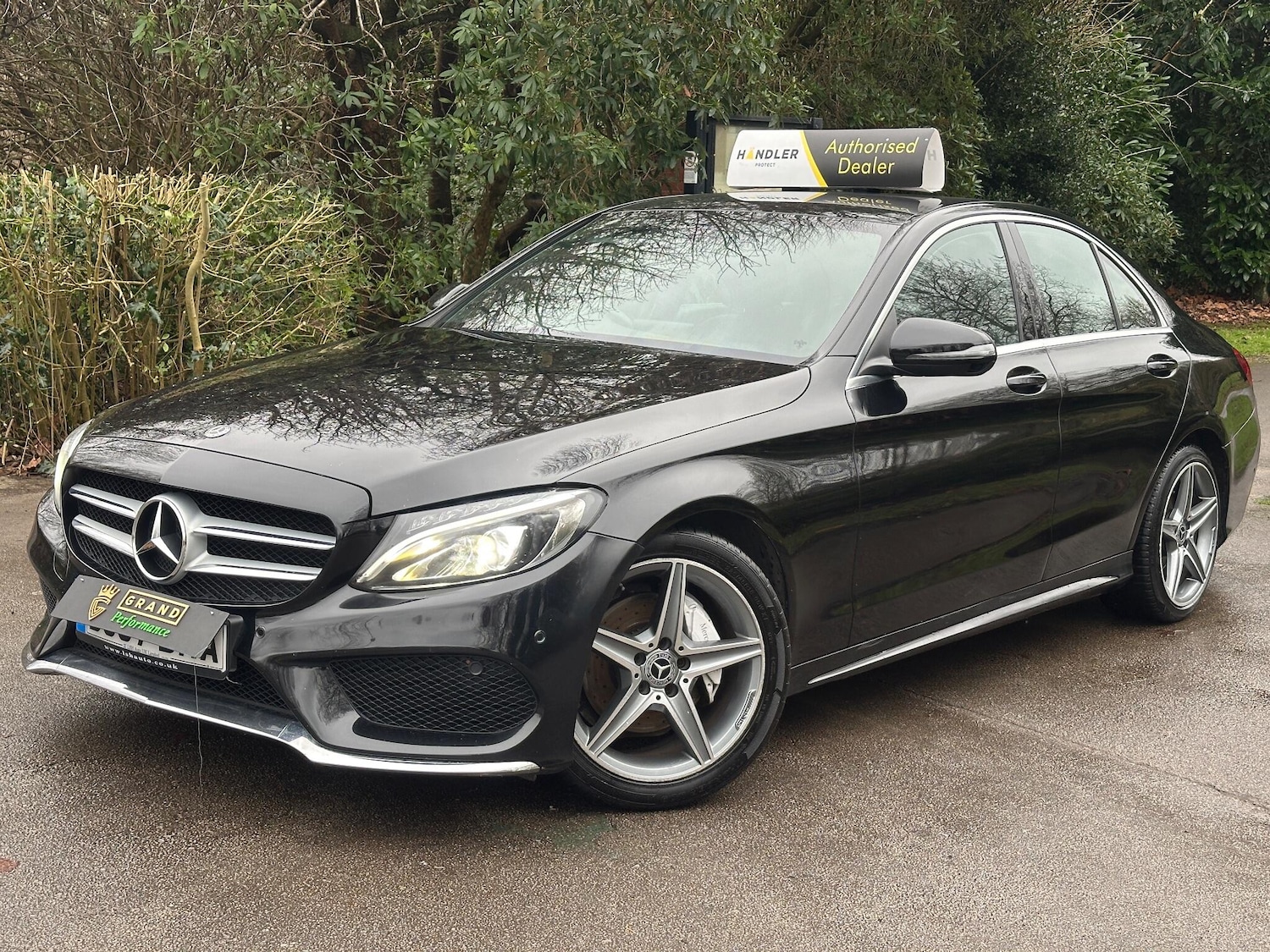 Used Mercedes-Benz C Class 2017 for sale - 76849754: Photo 4