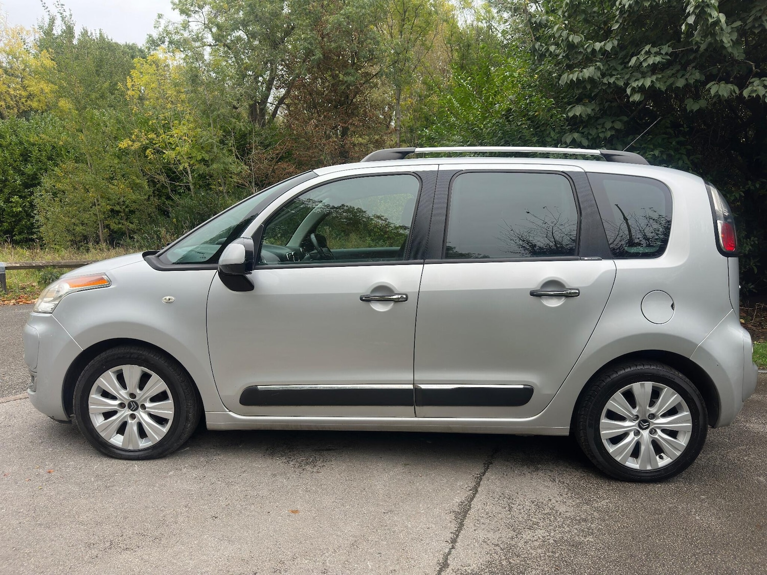 Used Citroen C3 Picasso 2012 for sale - 76561064: Photo 12